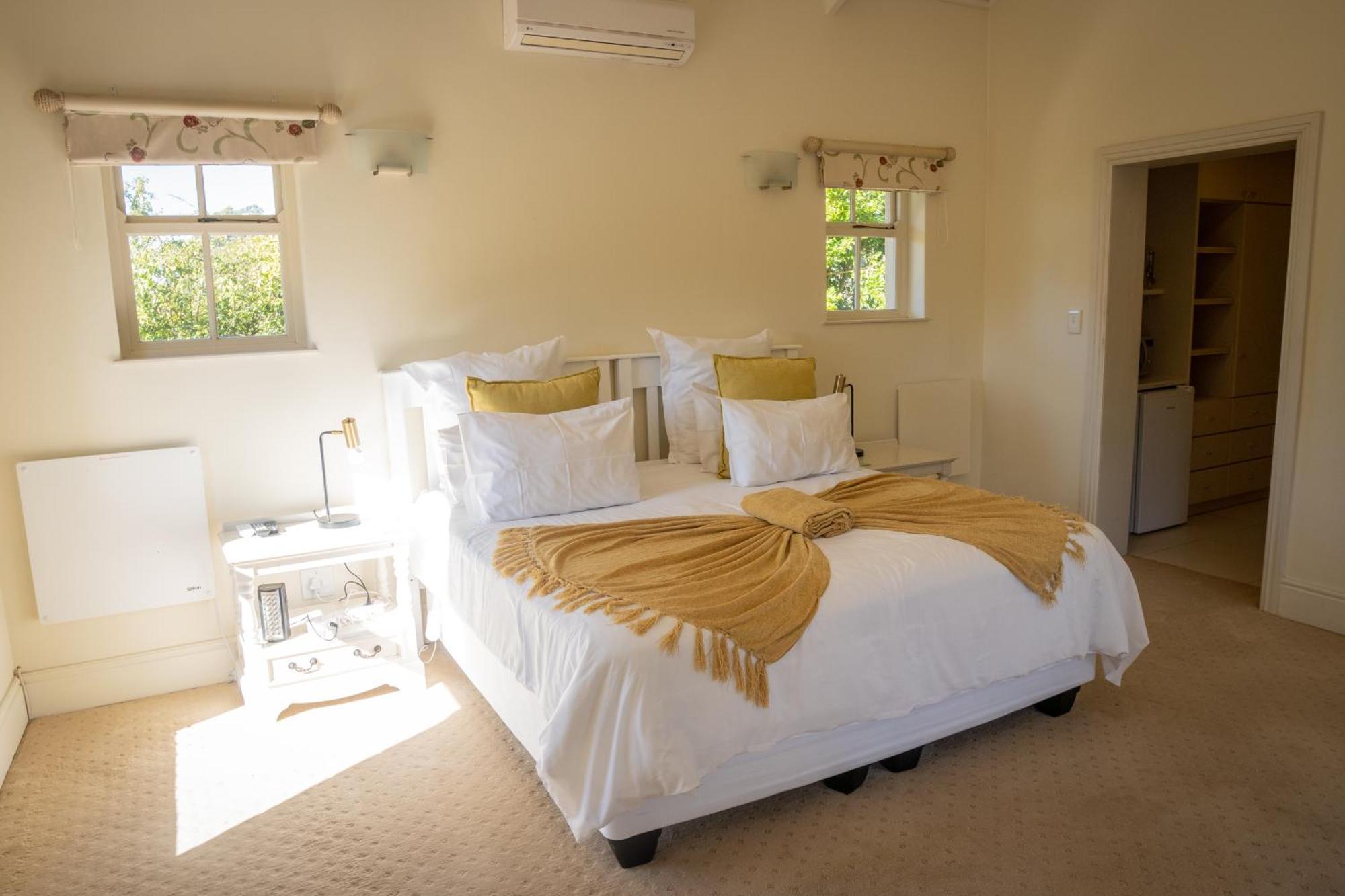 Rustic Manor Guest House Tokai Exterior photo