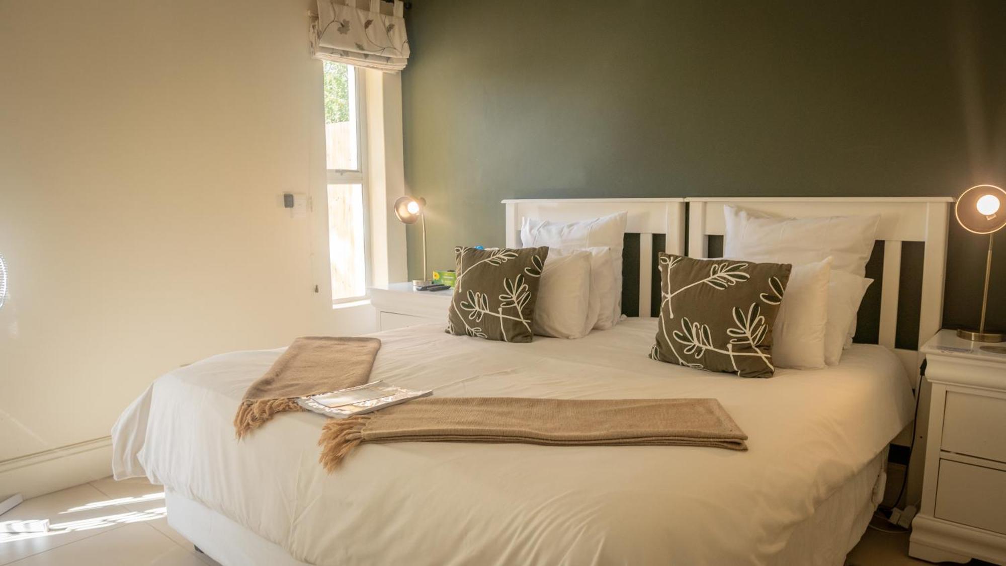 Rustic Manor Guest House Tokai Exterior photo