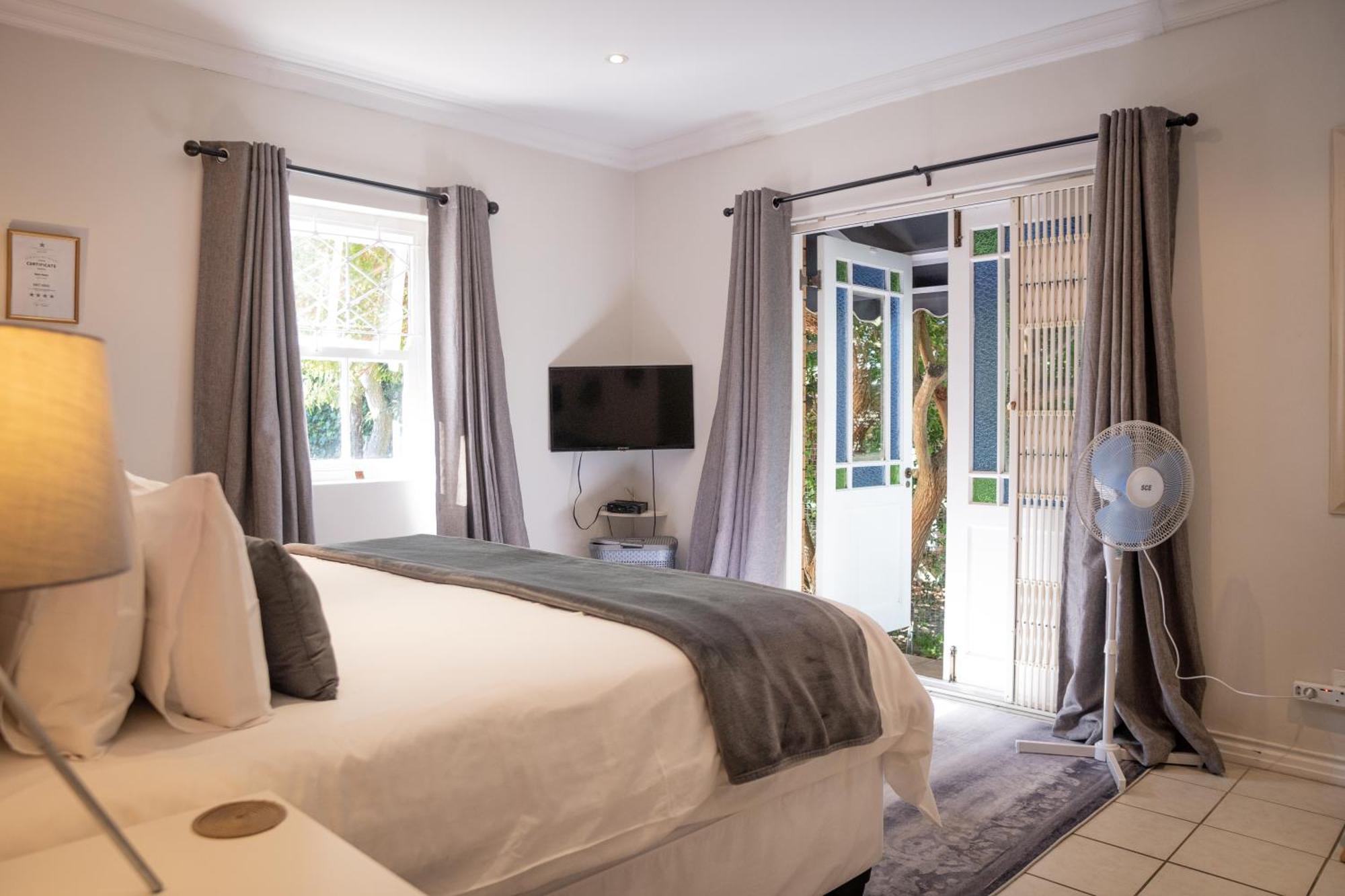 Rustic Manor Guest House Tokai Exterior photo